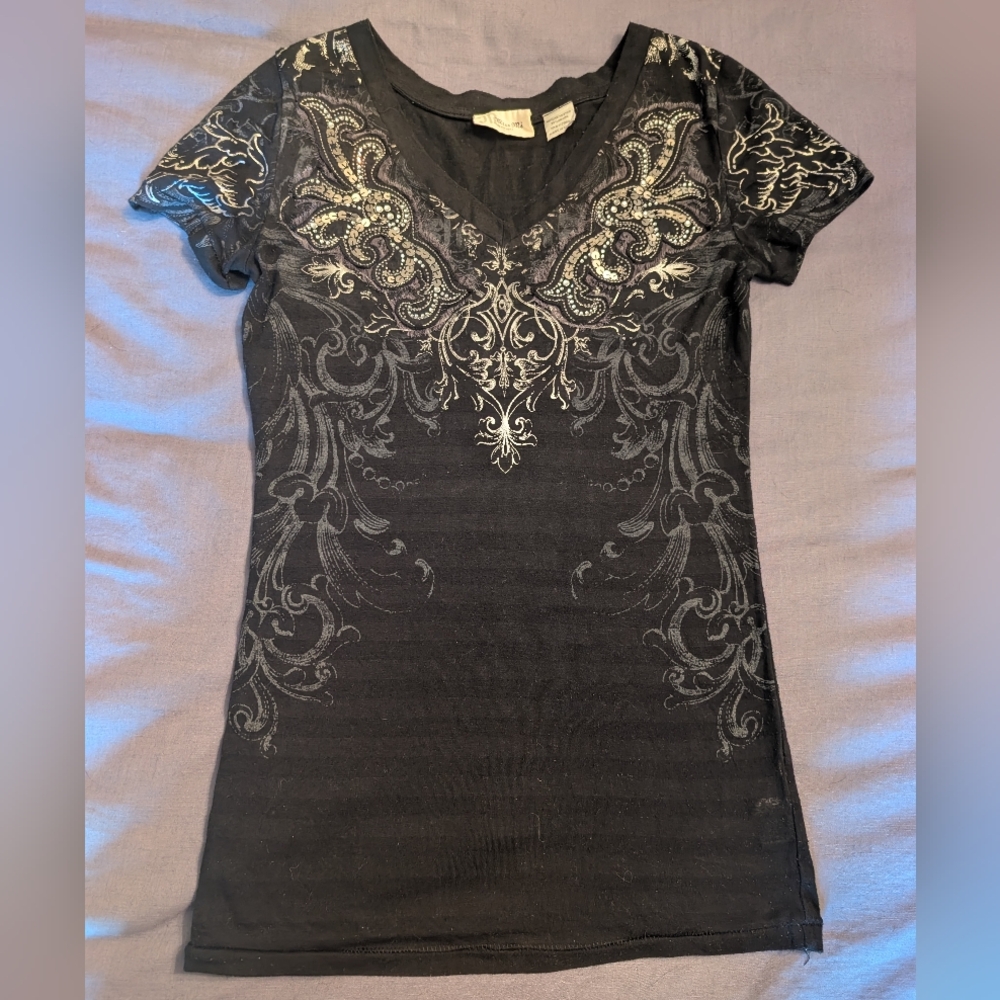 Miss Me Black Fitted Graphic Cap Sleeve Tee
